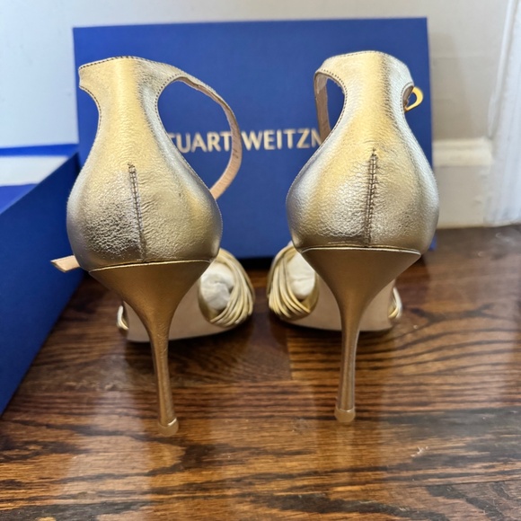 STUART WEITZMAN GOLD HEELED SANDALS - Picture 4 of 7